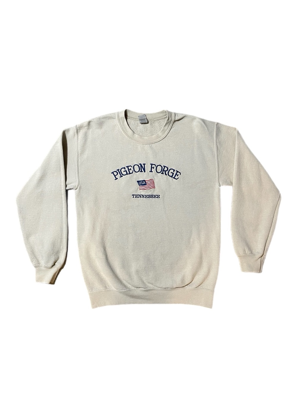 Vintage Pigeon Forge Tennessee Embroidered Crewneck Sweatshirt